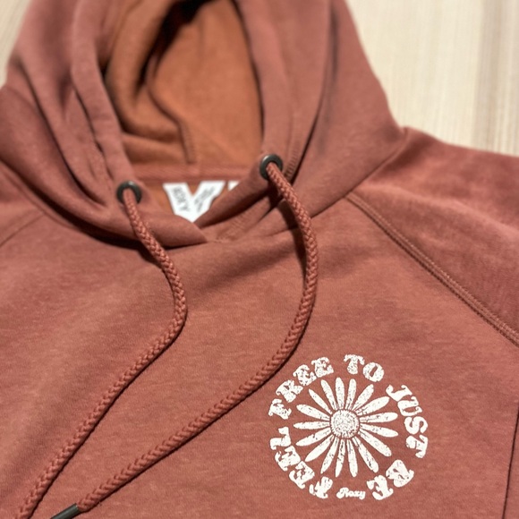 Roxy We Arrived cropped hoodie and shorts set. New without tags. NWOT. Sz Small - Picture 4 of 8